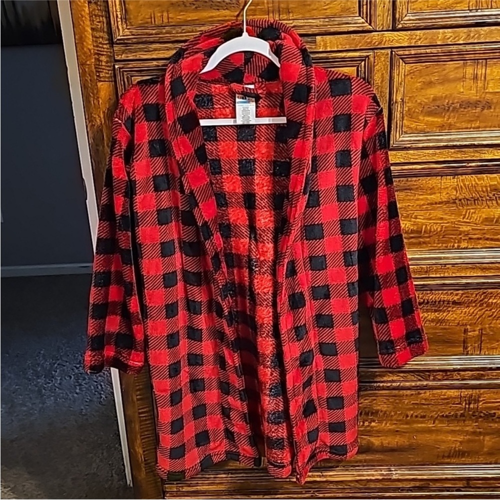 Girls Youth Red & Black Robe Sz 8/10 Medium